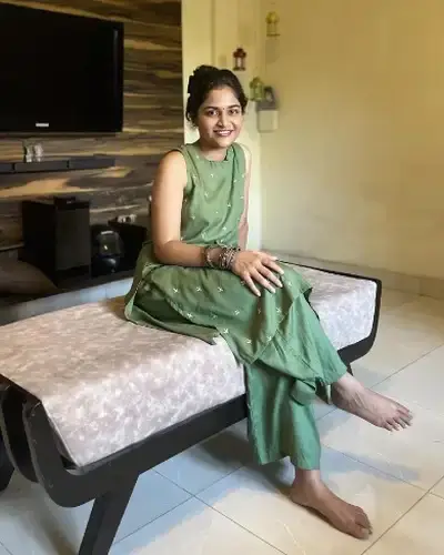 Sandila Call Girls