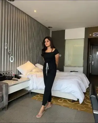 Sandila Call Girl Service