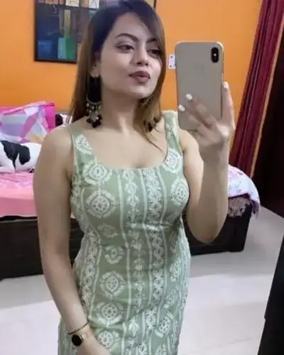 Call Girl in Sandila